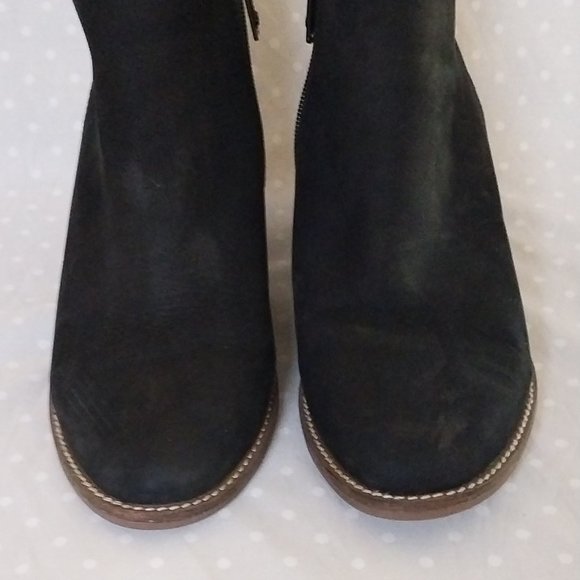 Blondo Norma Black Suede Waterproof Block Heel Ankle Bootie w/Side Zip Closure - Picture 10 of 11